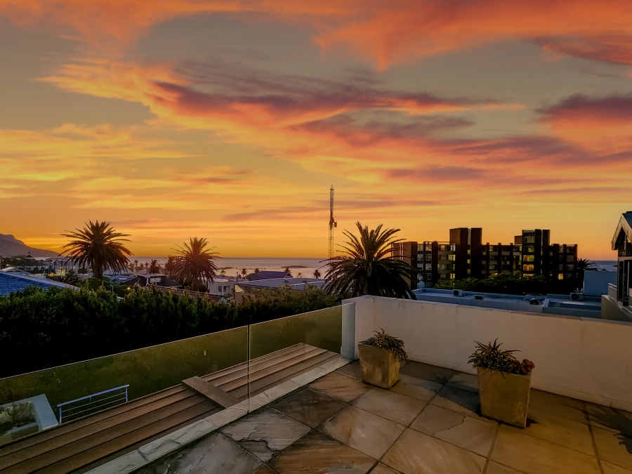 4 Bedroom Property for Sale in Camps Bay Western Cape